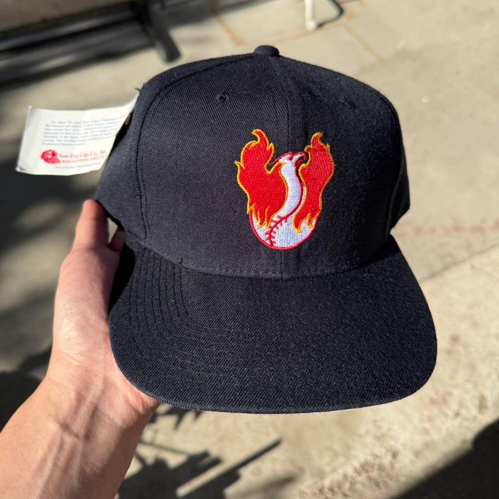 New Era Men's Navy and Black Hat